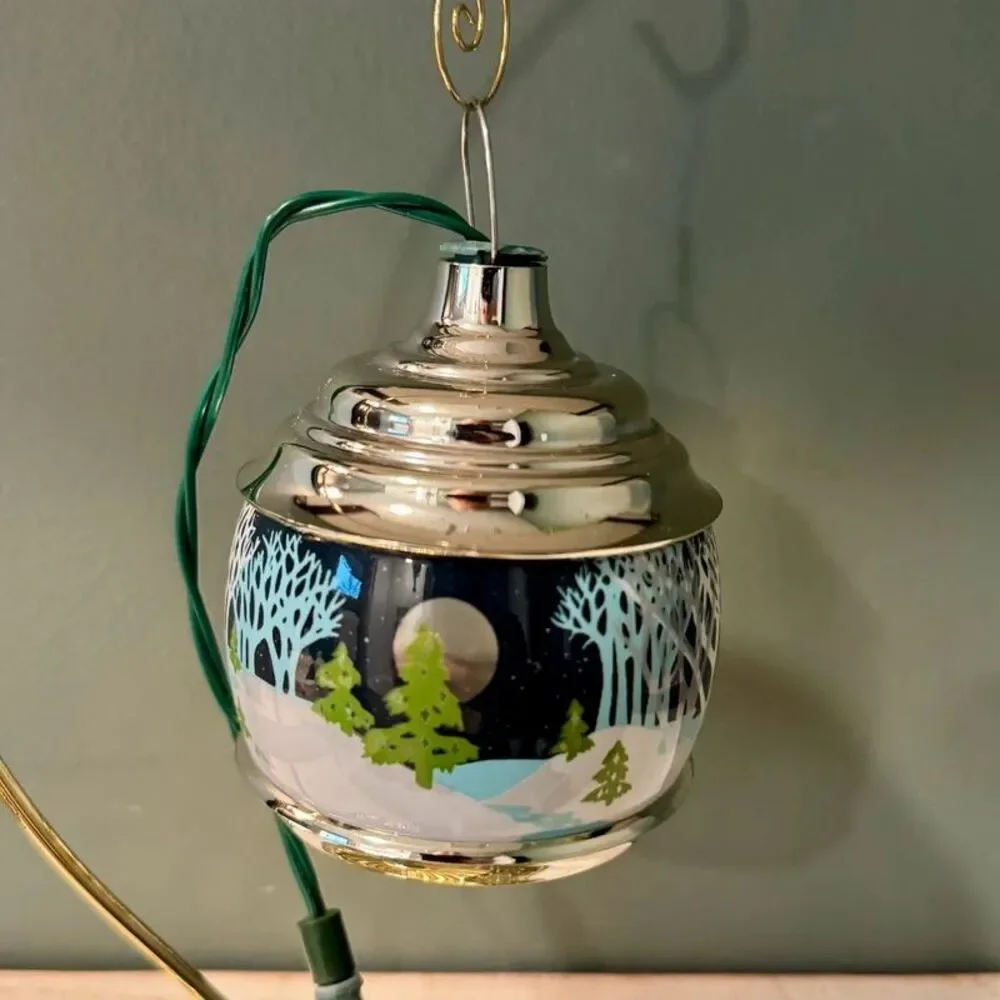 1984 Hallmark Christmas in the Forest Lighted Vintage Keepsake Ornament | 80s